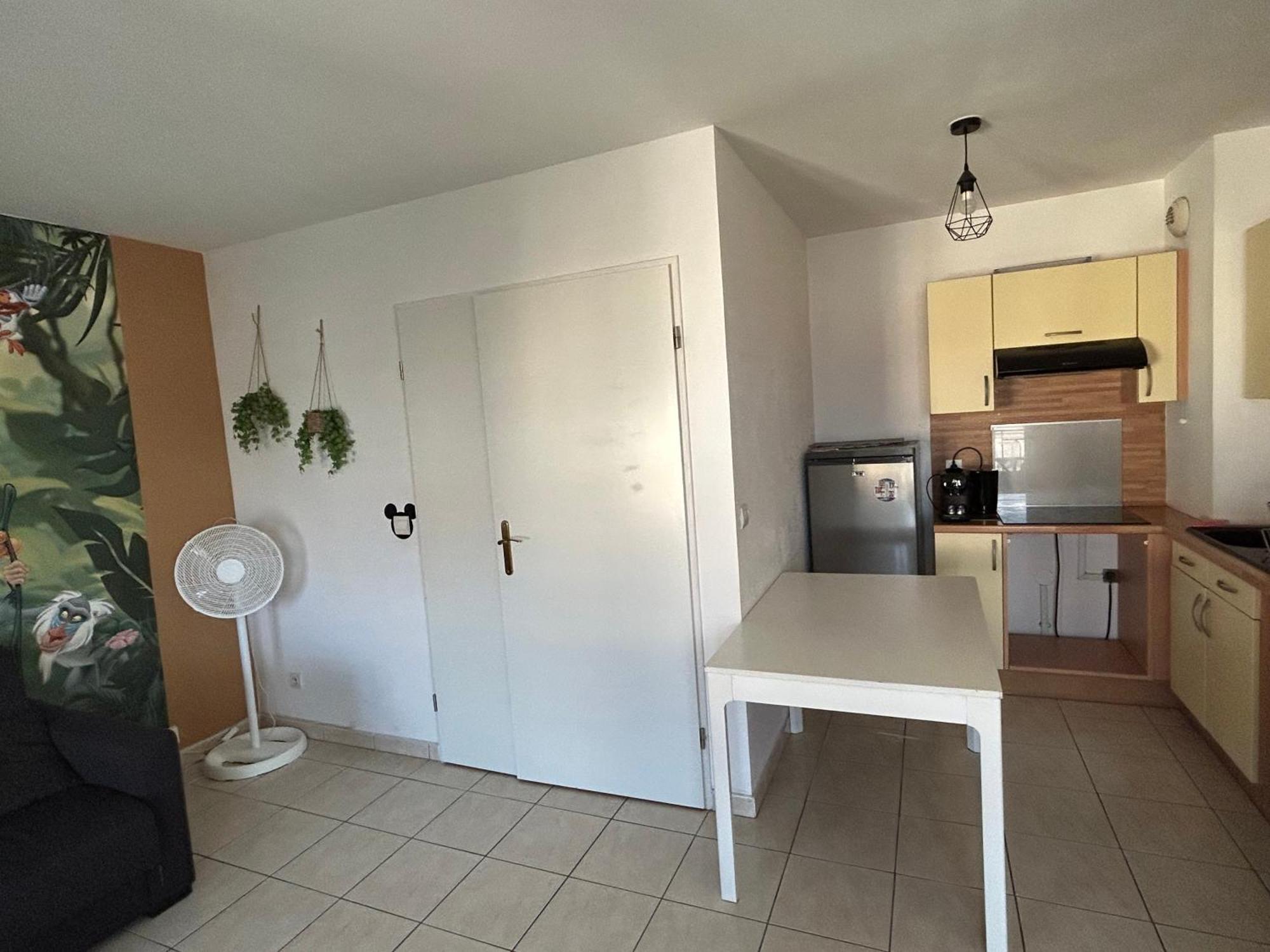 L'Appartement Du Roi Lion L 8 Pers L Proche De Disney Bussy-Saint-Georges Exterior foto